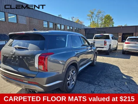More photos of 2023 Hyundai Palisade SEL at Clement Supercenter Ohio, OH
