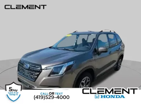 Brown 2023 Subaru Forester Premium for sale in Mansfield, OH