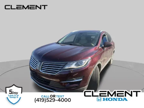 Red 2017 Lincoln MKC Select for sale in Mansfield, OH