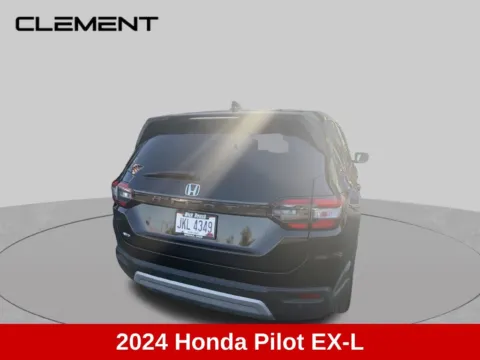 More photos of 2024 Honda Pilot EX-L at Clement Supercenter Ohio, OH