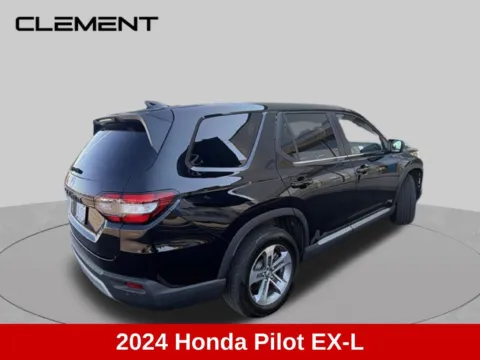 More photos of 2024 Honda Pilot EX-L at Clement Supercenter Ohio, OH