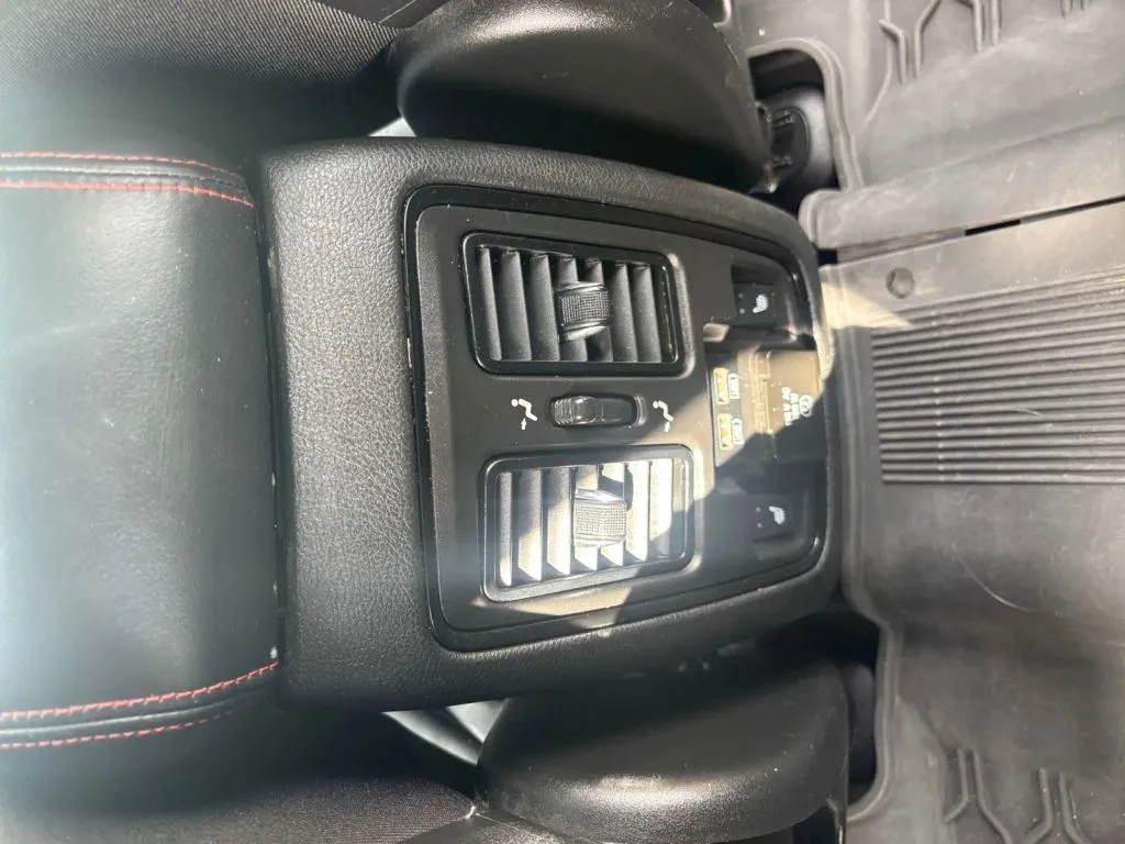 Dodge Durango photo 24