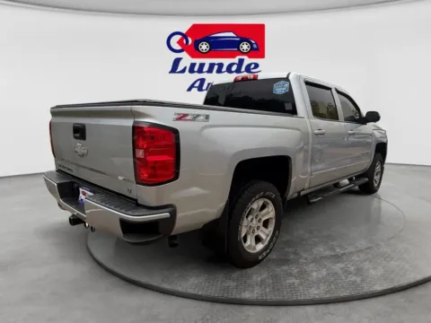 More photos of 2017 Chevrolet Silverado 1500 Crew Cab Z71 LT Pickup 4D 5 3/4 ft at Lunde Auto Sales - Princeton, MN