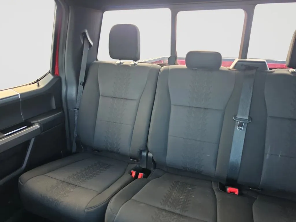 Ford F-150 photo 13