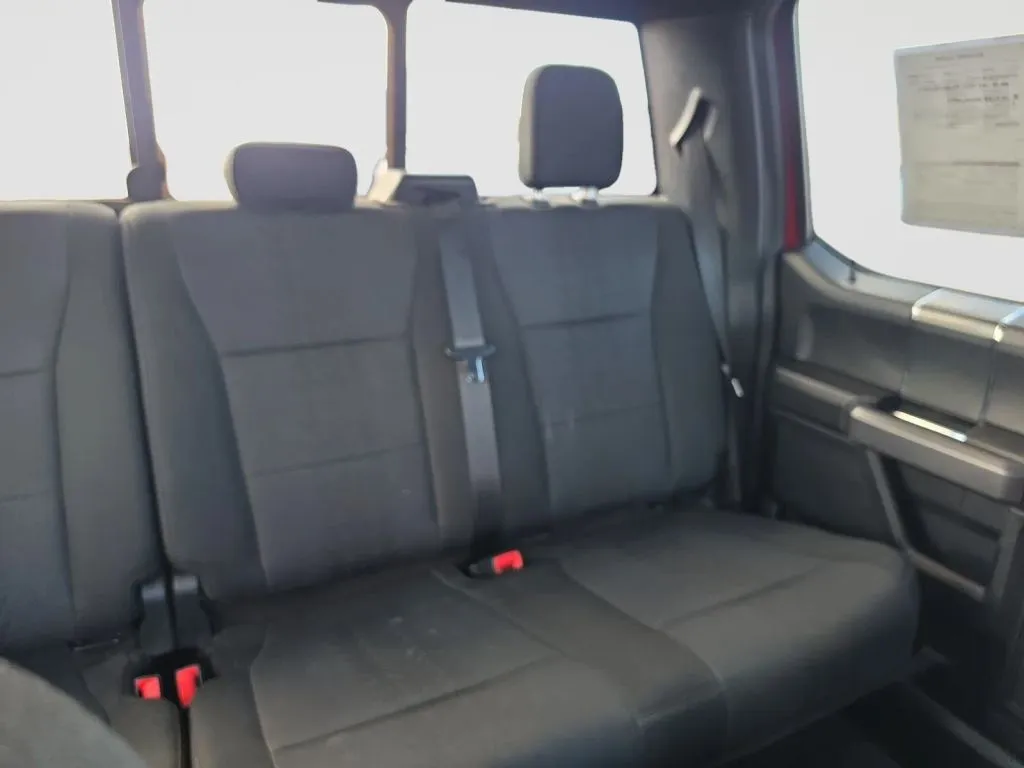 Ford F-150 photo 18