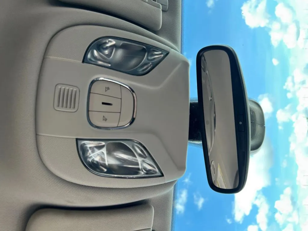 Jeep Compass photo 23