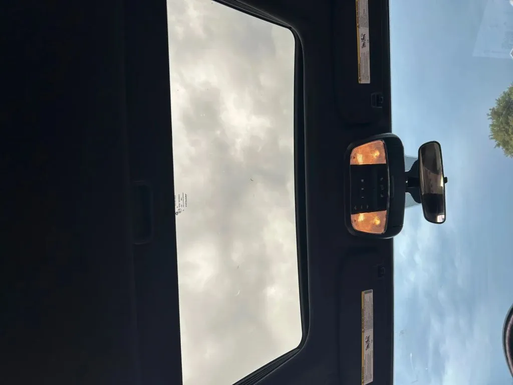 Jeep Grand Cherokee photo 25
