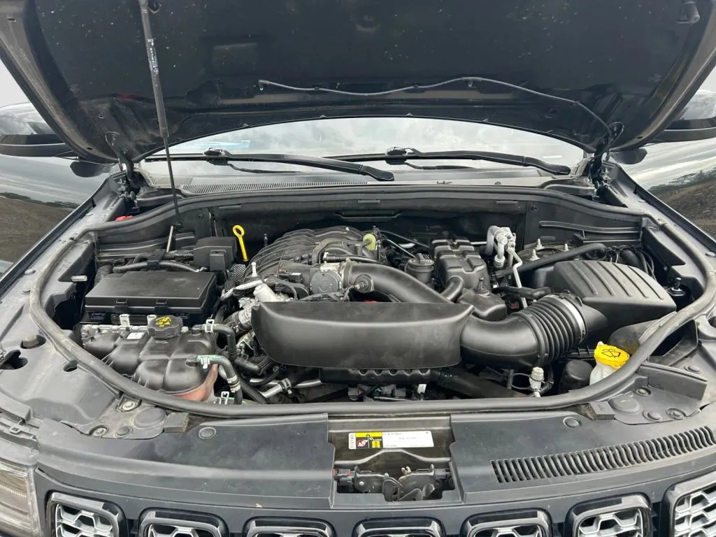 Jeep Grand Cherokee photo 20