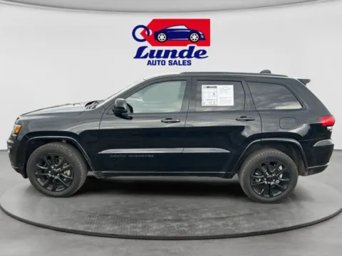 Photos of 2021 Jeep Grand Cherokee Laredo X Sport Utility 4D for sale in Princeton, MN at Lunde Auto Sales - Princeton