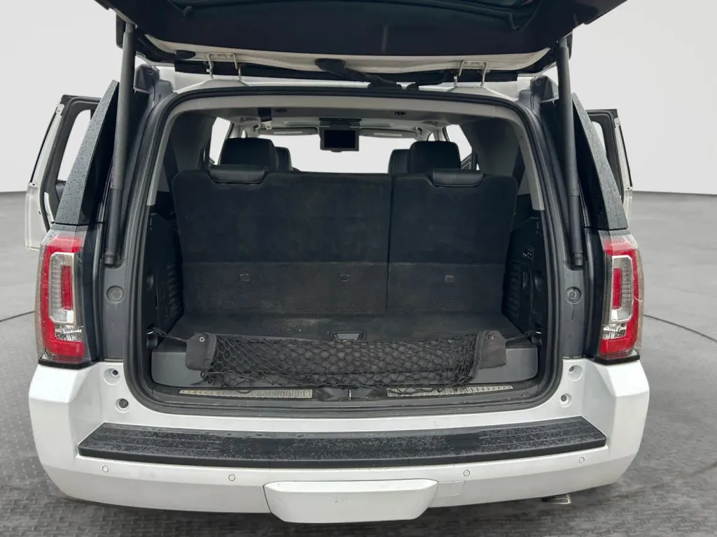 GMC Yukon photo 19