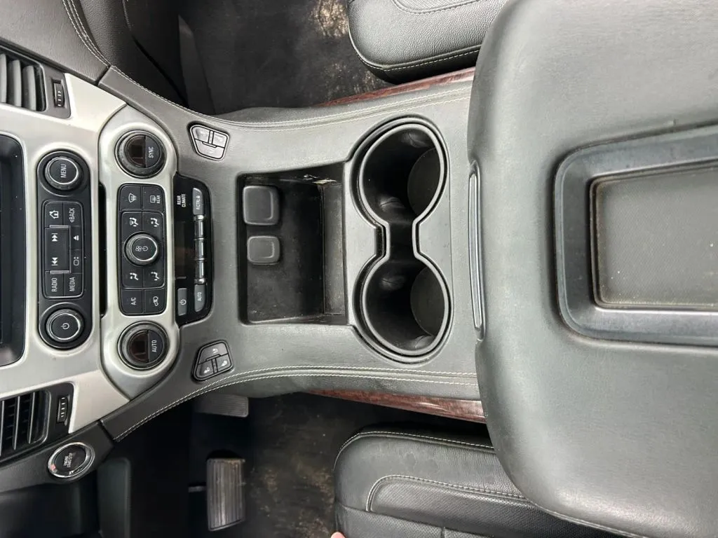 GMC Yukon photo 22
