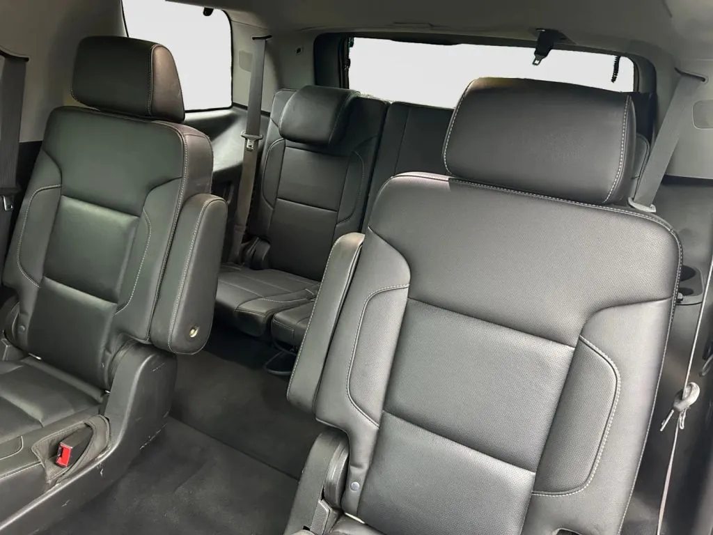 GMC Yukon photo 13