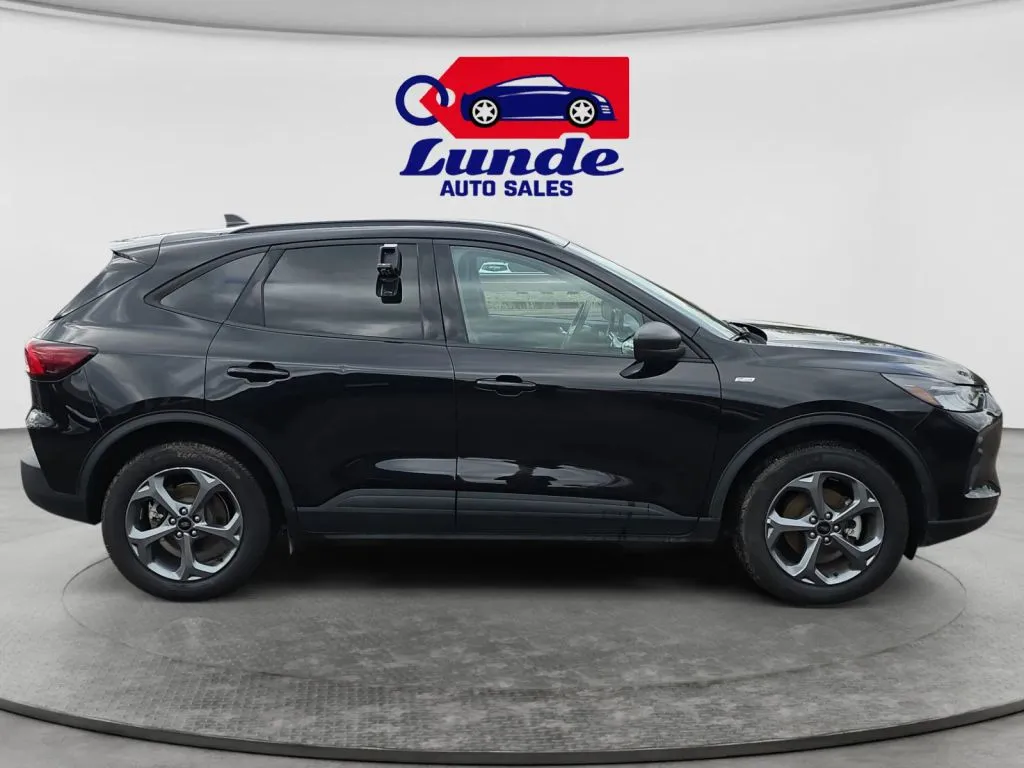 Ford Escape photo 6