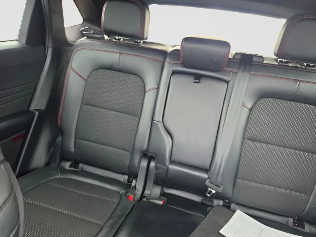 Ford Escape photo 13