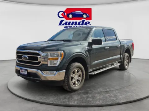 Gray 2021 Ford F-150 SuperCrew Cab XLT Pickup 4D 5 1/2 ft for sale in Princeton, MN