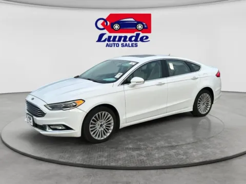 White 2018 Ford Fusion Titanium Sedan 4D for sale in Princeton, MN