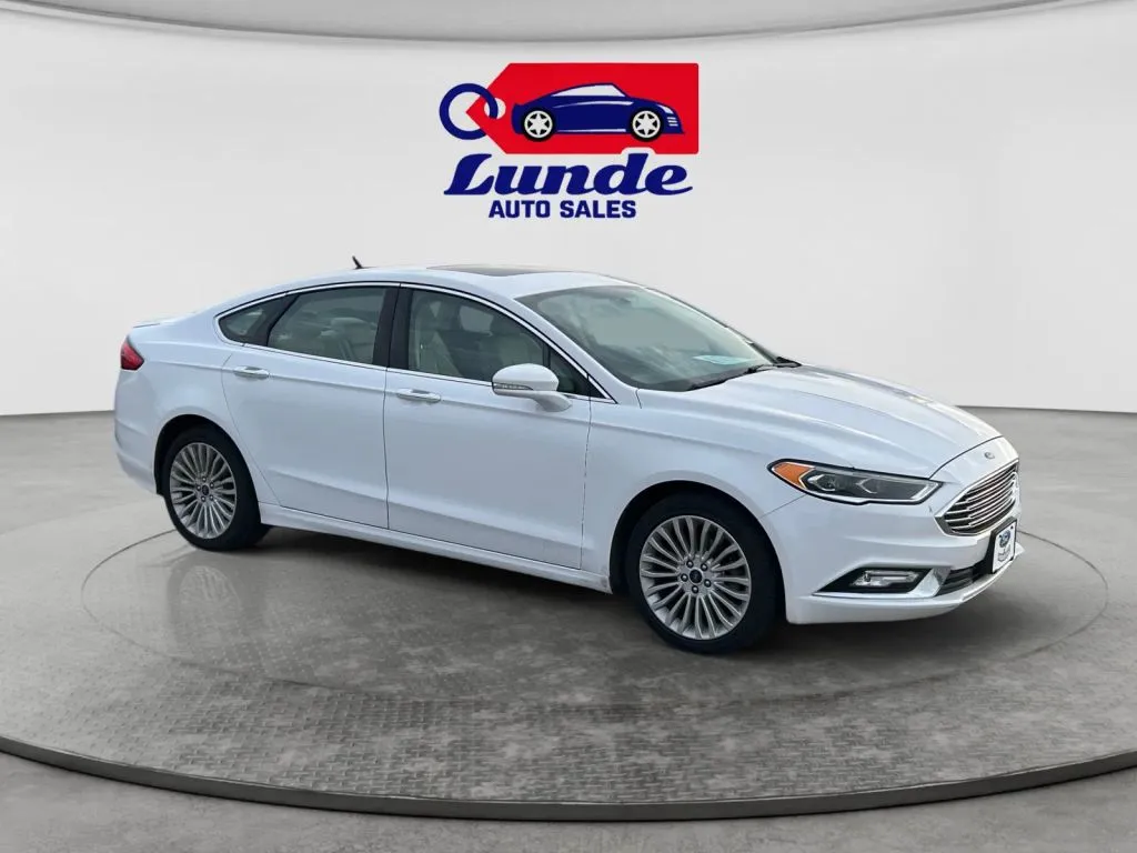 Ford Fusion photo 6