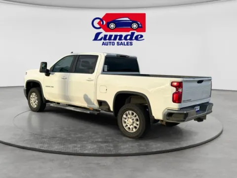 Another view of 2023 Chevrolet Silverado 2500 HD Crew Cab LT Pickup 4D 6 1/2 ft for sale in Princeton, MN at Lunde Auto Sales - Princeton