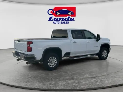 More photos of 2023 Chevrolet Silverado 2500 HD Crew Cab LT Pickup 4D 6 1/2 ft at Lunde Auto Sales - Princeton, MN