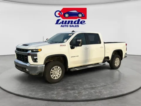 White 2023 Chevrolet Silverado 2500 HD Crew Cab LT Pickup 4D 6 1/2 ft for sale in Princeton, MN