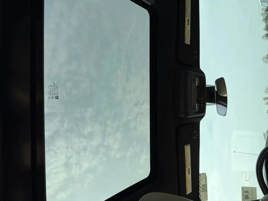 Cadillac XT5 photo 10