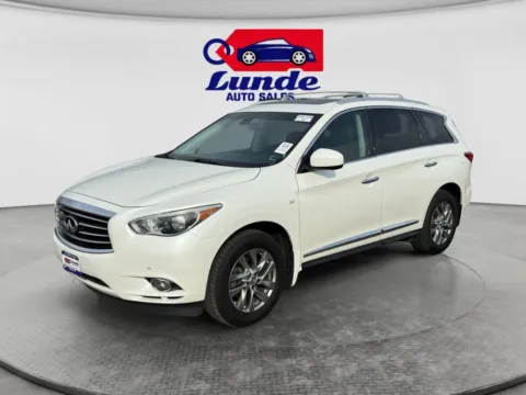 White 2015 INFINITI QX60 3.5 Sport Utility 4D for sale in Princeton, MN