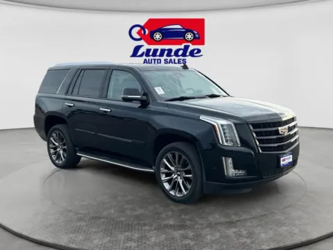 More photos of 2020 Cadillac Escalade Premium Luxury Sport Utility 4D at Lunde Auto Sales - Princeton, MN