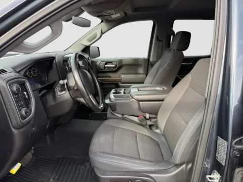 More photos of 2019 Chevrolet Silverado 1500 Crew Cab RST Pickup 4D 6 1/2 ft at Lunde Auto Sales - Princeton, MN