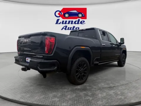 More photos of 2021 GMC Sierra 2500 HD Crew Cab Denali Pickup 4D 8 ft at Lunde Auto Sales - Princeton, MN