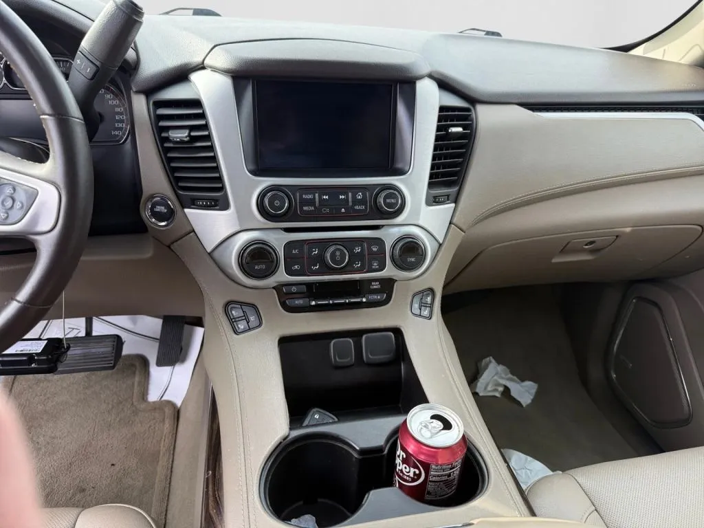 GMC Yukon XL photo 7