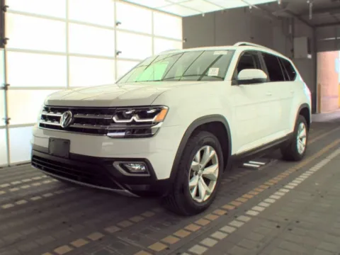 White 2018 Volkswagen Atlas SEL 4Motion Sport Utility 4D for sale in Princeton, MN