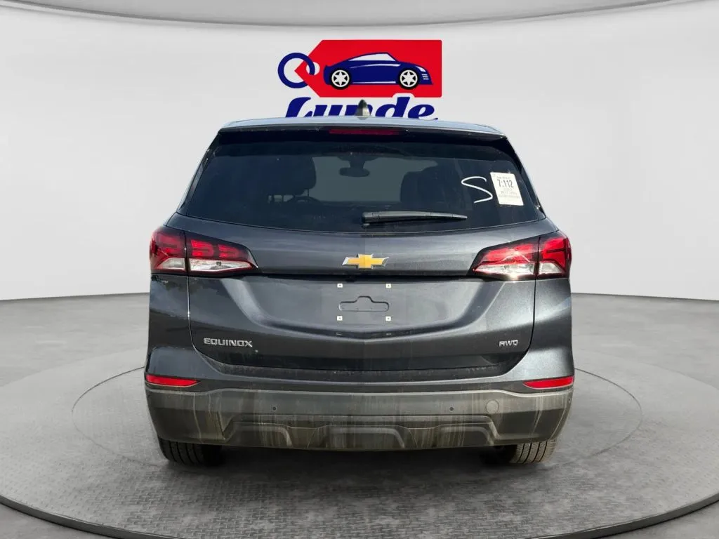 Chevrolet Equinox photo 4