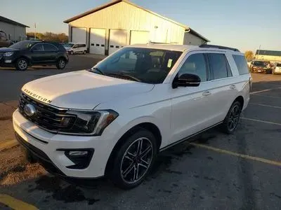 White 2019 Ford Expedition Limited Sport Utility 4D for sale in Princeton, MN