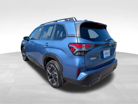 More photos of 2025 Subaru Forester Limited at Electric Car Corner, NY