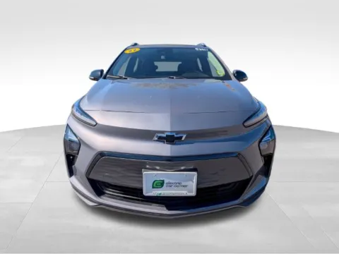 Photos of 2022 Chevrolet Bolt EUV LT for sale in Farmington, NY at Electric Car Corner