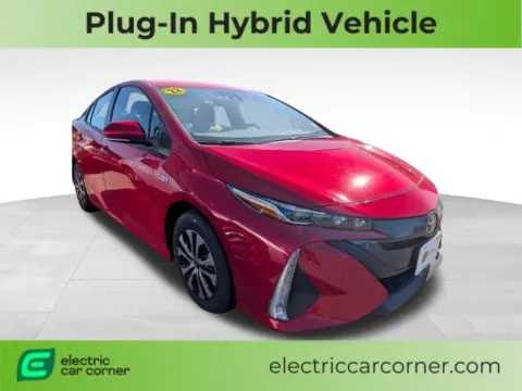 Red 2022 Toyota Prius Prime XLE for sale in Farmington, NY