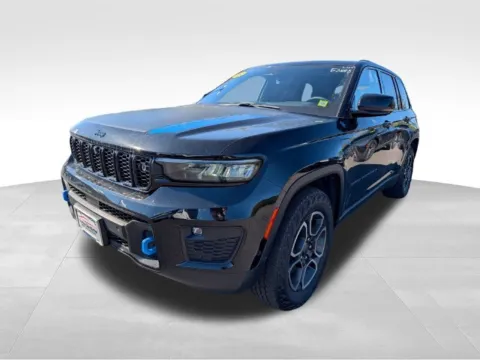 Another view of 2023 Jeep Grand Cherokee Trailhawk 4xe for sale in Farmington, NY at Electric Car Corner