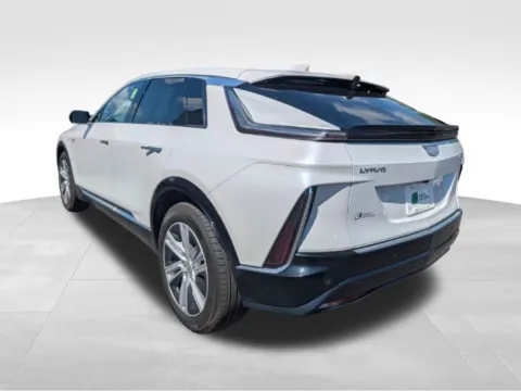 More photos of 2024 Cadillac LYRIQ Tech at Electric Car Corner, NY
