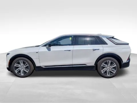 More photos of 2024 Cadillac LYRIQ Tech at Electric Car Corner, NY