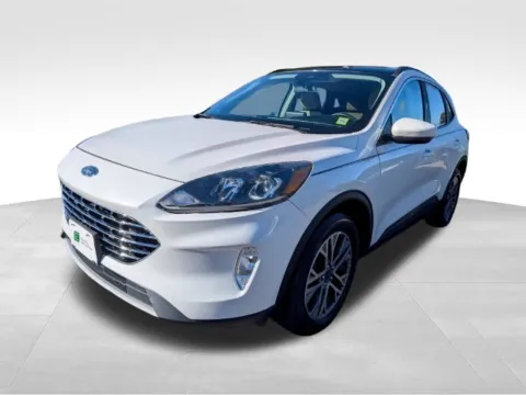 Another view of 2022 Ford Escape Hybrid SEL for sale in Farmington, NY at Electric Car Corner