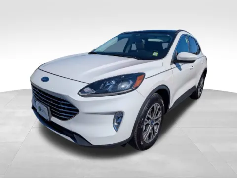 Another view of 2022 Ford Escape Hybrid SEL for sale in Farmington, NY at Electric Car Corner