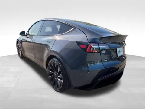 More photos of 2021 Tesla Model Y Performance at Electric Car Corner, NY