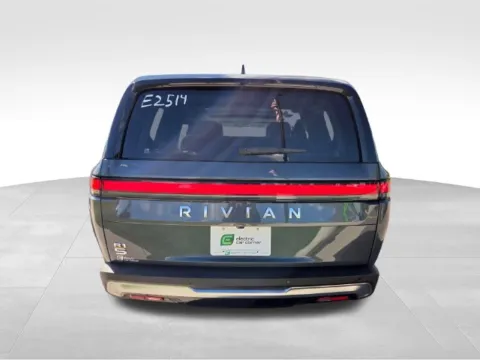 More photos of 2024 Rivian R1S Adventure Quad Motor Large Pack at Electric Car Corner, NY