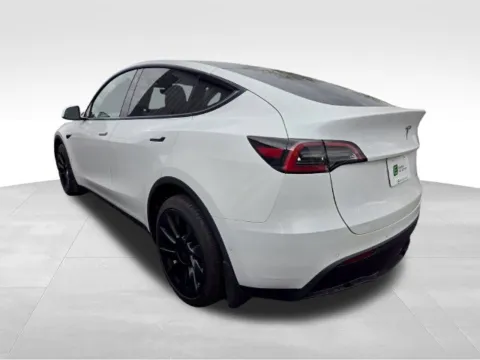 More photos of 2021 Tesla Model Y Long Range at Electric Car Corner, NY