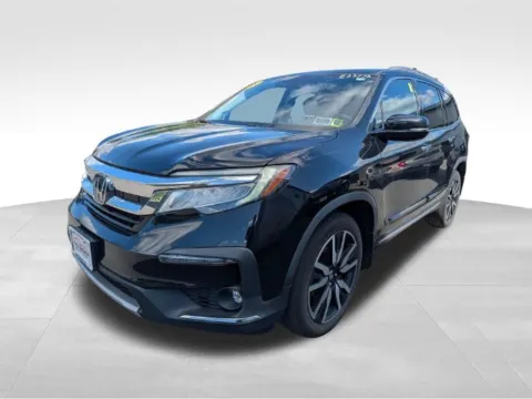 Another view of 2019 Honda Pilot Elite for sale in Farmington, NY at Auto Outlets of Farmington
