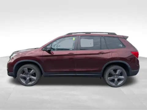More photos of 2019 Honda Passport Touring at Auto Outlets of Farmington, NY