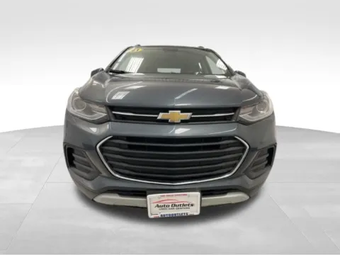 Photos of 2021 Chevrolet Trax LT for sale in Farmington, NY at Auto Outlets of Farmington