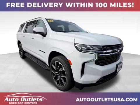 White 2022 Chevrolet Suburban RST for sale in Farmington, NY