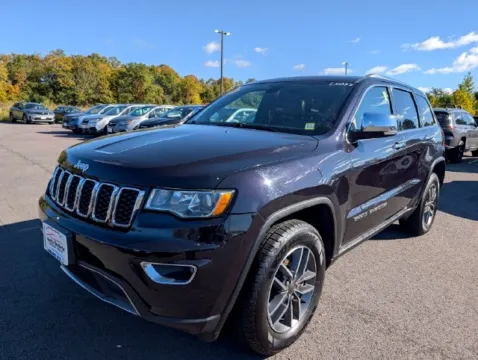 Another view of 2021 Jeep Grand Cherokee Limited for sale in Farmington, NY at Auto Outlets of Farmington