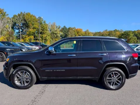 More photos of 2021 Jeep Grand Cherokee Limited at Auto Outlets of Farmington, NY